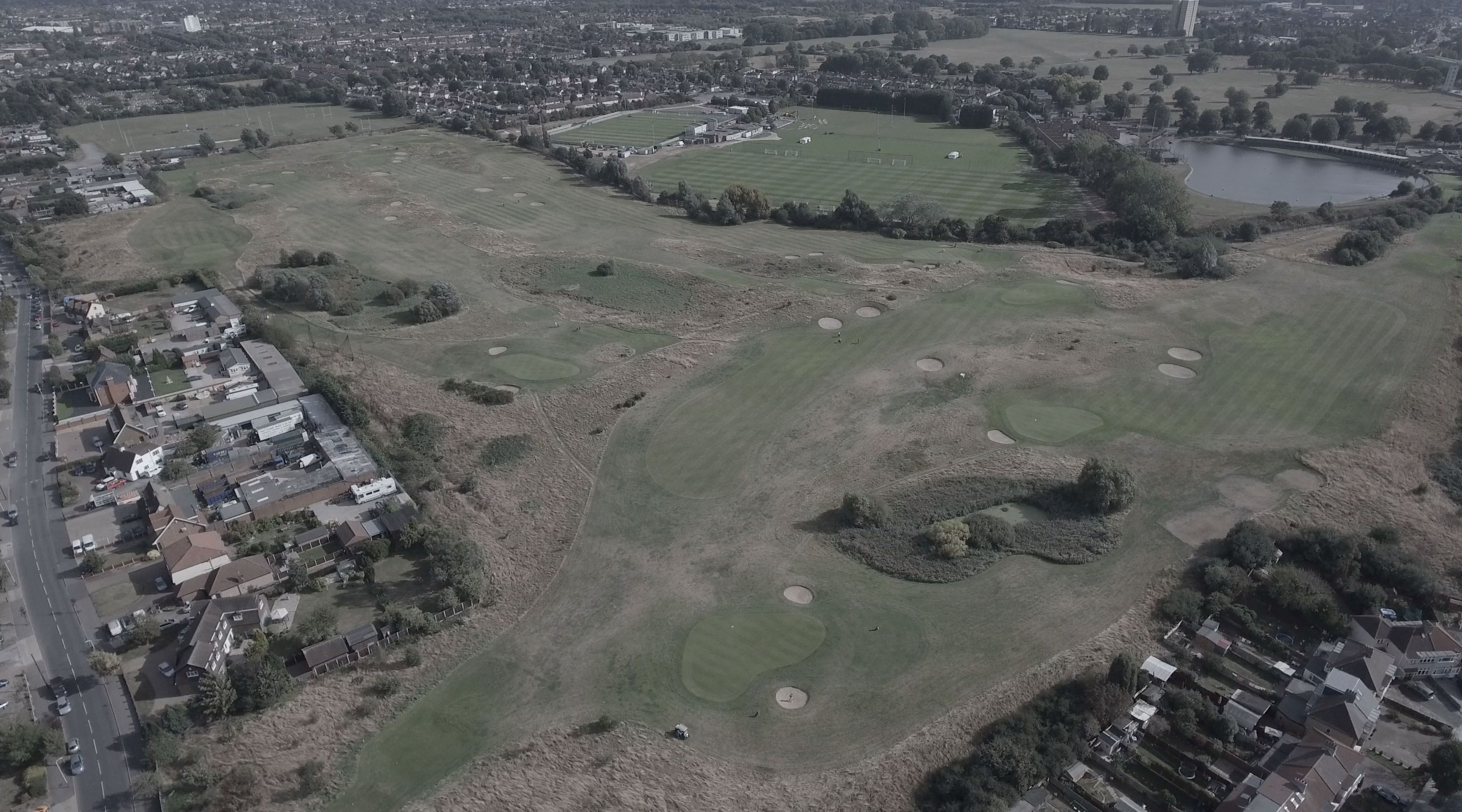 Crowlands Golf Centre 9 hole Course & Driving Range for Essex and